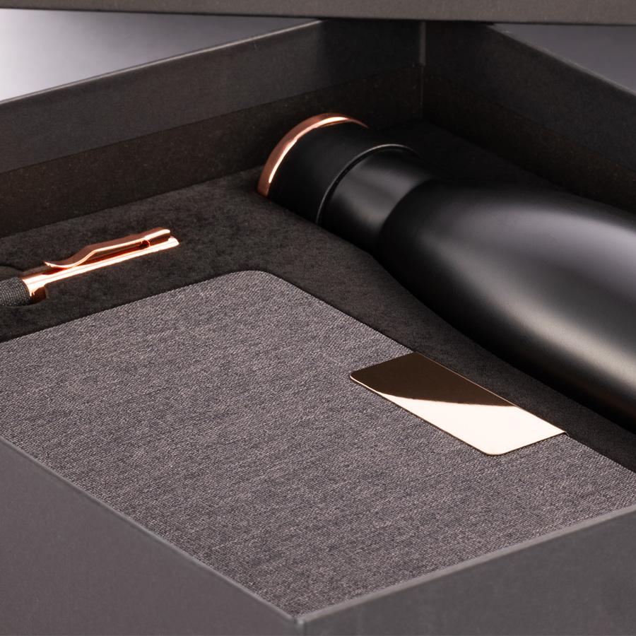 Set de Regalo "Epic" negro con detalles encobrizados. - Imagen 11